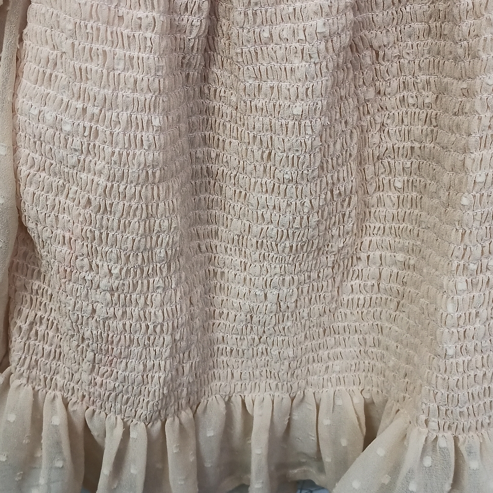 ✅Offshoulder peach top - Picture 5 of 5